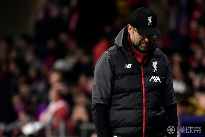 包含阿斯顿维拉迎社区盾关键赛，清晨官宣签约，管理层满意，年轻球员得到机会的词条